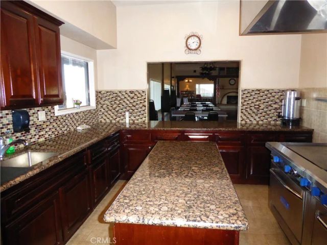 1065 Lomita 403, Harbor City, CA 90710