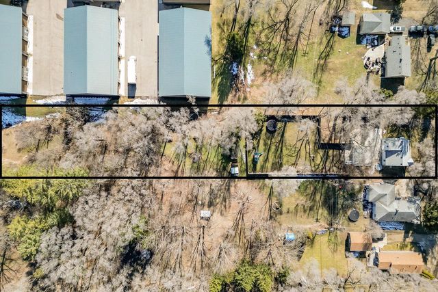 W229S8600 Big Bend DRIVE, Big Bend, WI 53103