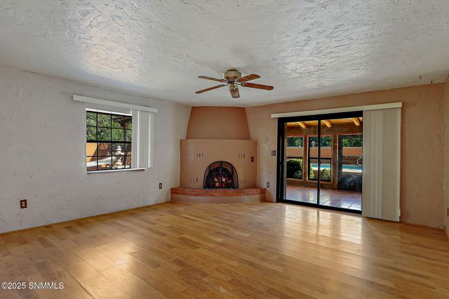 2713 Wildwind Road, Las Cruces, NM 88007