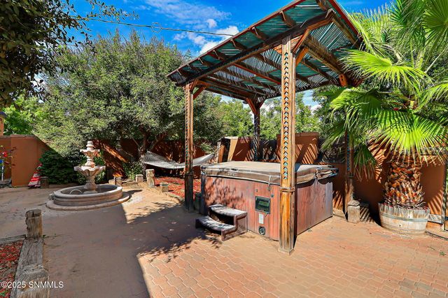 2713 Wildwind Road, Las Cruces, NM 88007