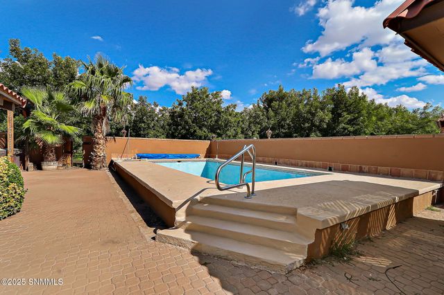 2713 Wildwind Road, Las Cruces, NM 88007