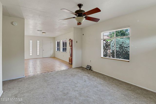 2713 Wildwind Road, Las Cruces, NM 88007