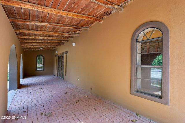 2713 Wildwind Road, Las Cruces, NM 88007