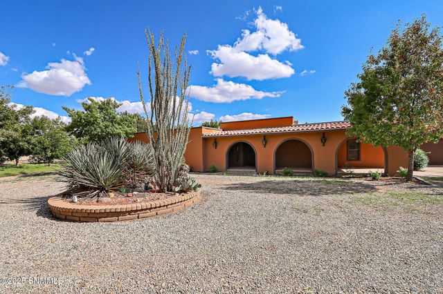 2713 Wildwind Road, Las Cruces, NM 88007