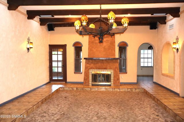 2713 Wildwind Road, Las Cruces, NM 88007