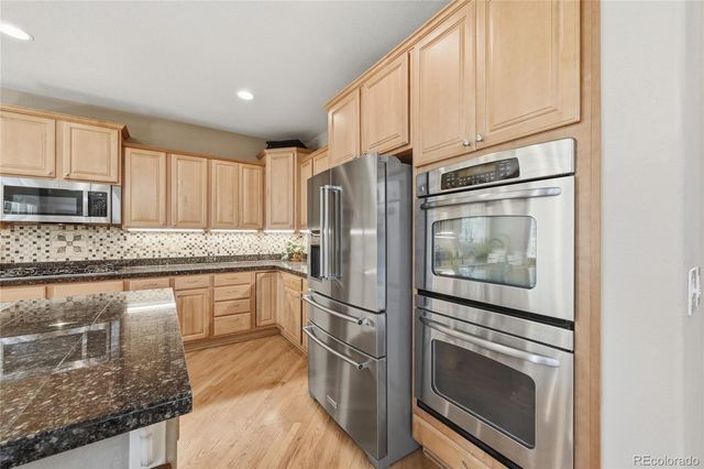 23918 E Alamo Place, Aurora, CO 80016