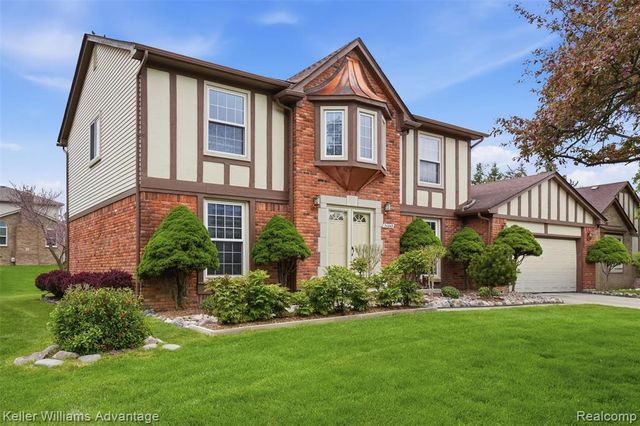 24843 White Plains Drive, Novi, MI 48374