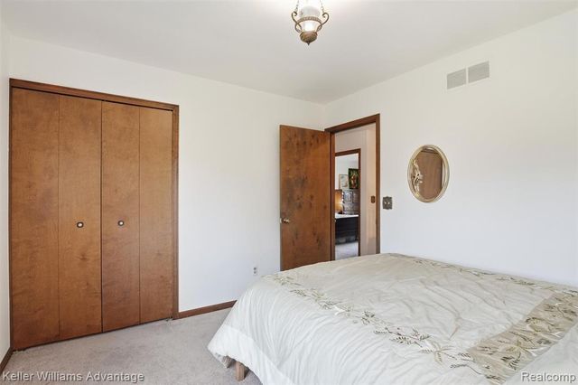 24843 White Plains Drive, Novi, MI 48374