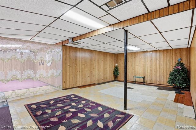 24843 White Plains Drive, Novi, MI 48374