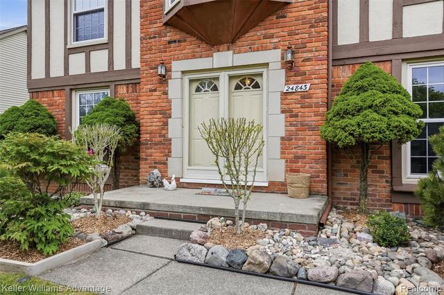 24843 White Plains Drive, Novi, MI 48374