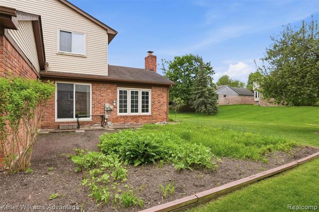 24843 White Plains Drive, Novi, MI 48374