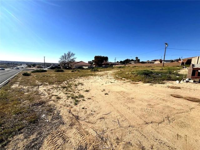 0 Yucca Loma, Apple Valley, CA 92307