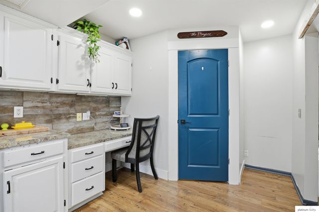 809 Sherman Street, Papillion, NE 68046