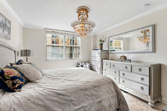 1801 N Flagler Drive 235, West Palm Beach, FL 33407