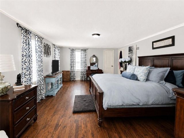511 W North Avenue, Belton, MO 64012