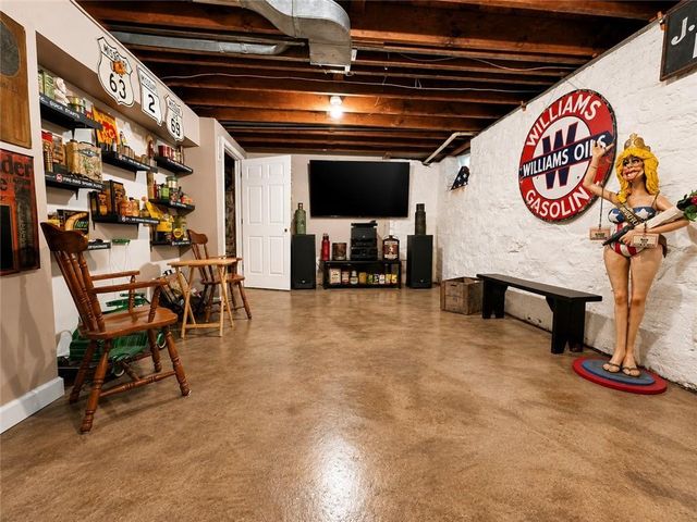 511 W North Avenue, Belton, MO 64012