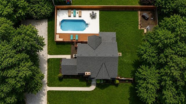 511 W North Avenue, Belton, MO 64012