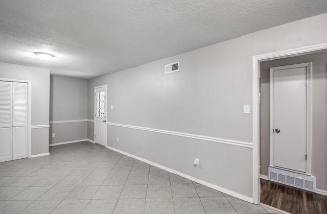 4174 HOBSON RD, Memphis, TN 38128