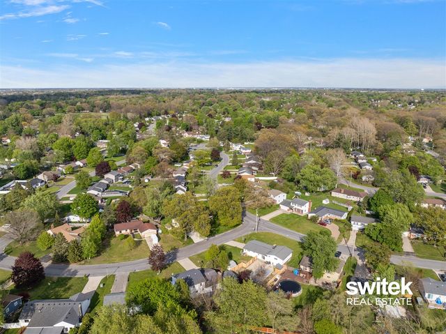 5549 Birchview Drive, Kentwood, MI 49508
