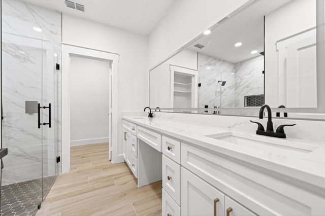 120 Springwood Road, Enchanted Oaks, TX 75156