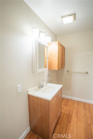 1513 E Broadway, Long Beach, CA 90802