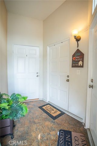 1513 E Broadway, Long Beach, CA 90802