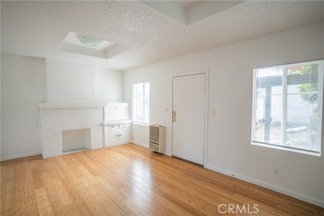 1513 E Broadway, Long Beach, CA 90802