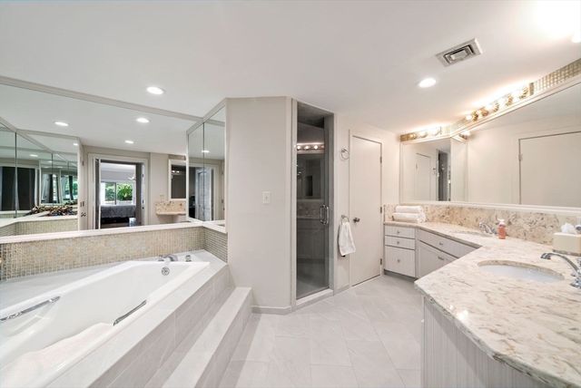 85 Algonquin Road 85, Newton, MA 02467