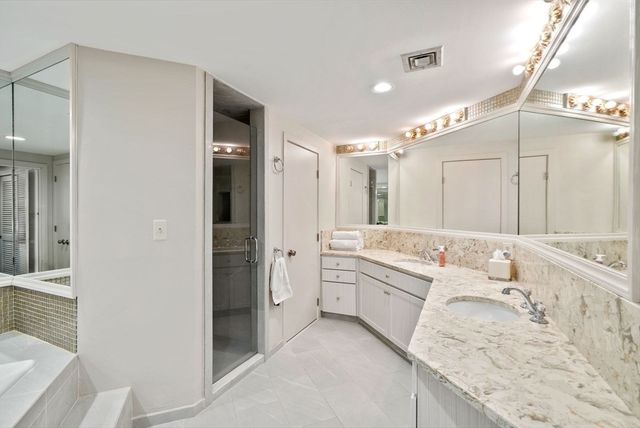 85 Algonquin Road 85, Newton, MA 02467