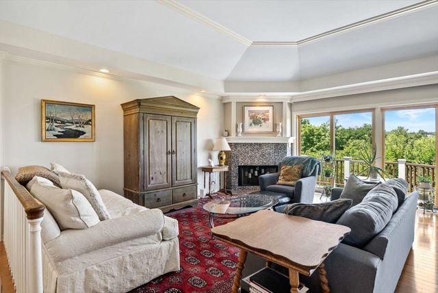 85 Algonquin Road 85, Newton, MA 02467