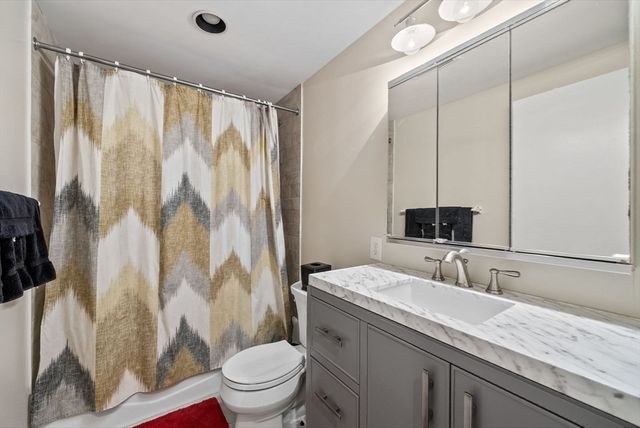 85 Algonquin Road 85, Newton, MA 02467