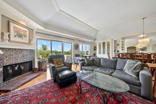 85 Algonquin Road 85, Newton, MA 02467