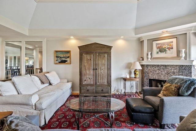 85 Algonquin Road 85, Newton, MA 02467