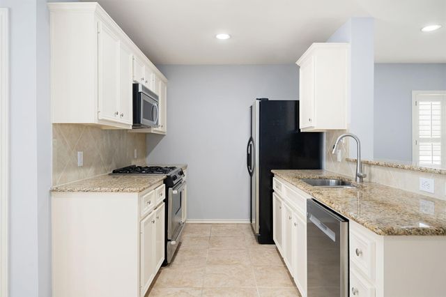 934 W Heights Hollow Lane, Houston, TX 77007