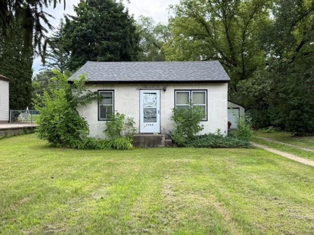 1260 Dorland Road S, Maplewood, MN 55119 — exterior