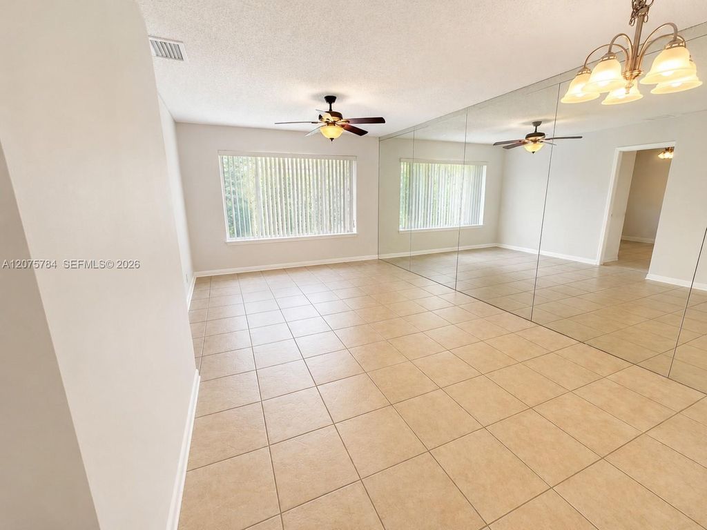3280 NW 102nd Terrace 203-E, Coral Springs, FL 33065
