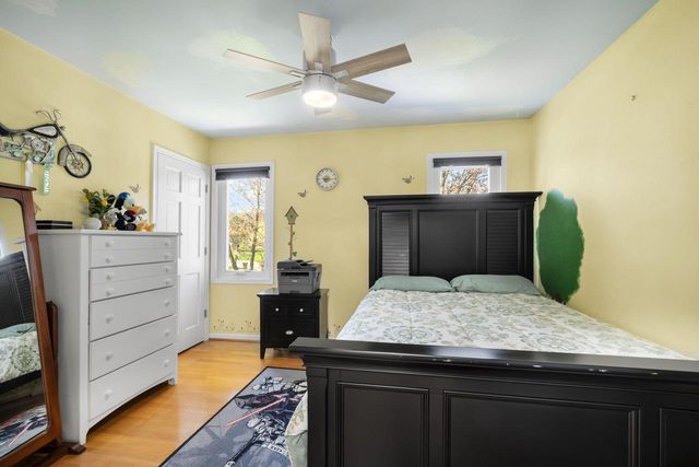 5770 Golden Rain LANE, New Berlin, WI 53151