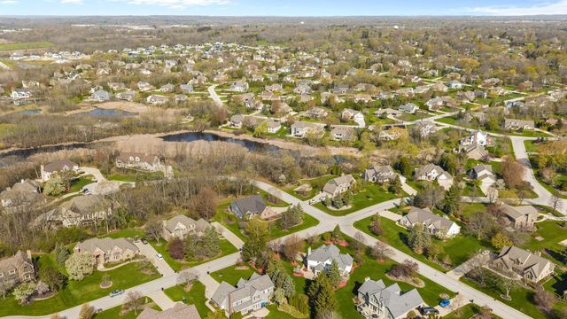 5770 Golden Rain LANE, New Berlin, WI 53151