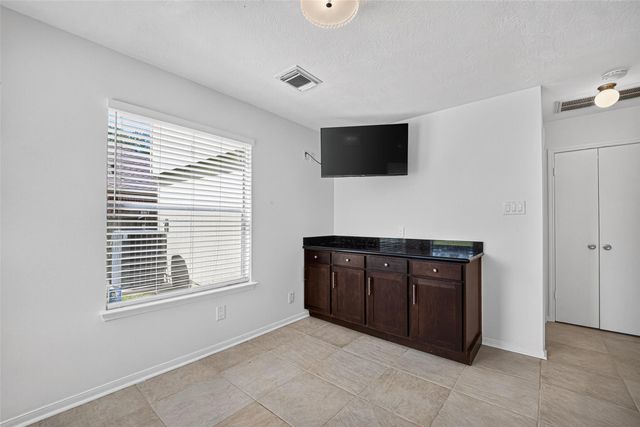 1806 Oak Ridge Drive, Kemah, TX 77565