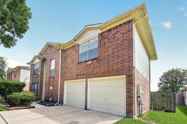 1806 Oak Ridge Drive, Kemah, TX 77565