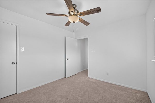 1806 Oak Ridge Drive, Kemah, TX 77565