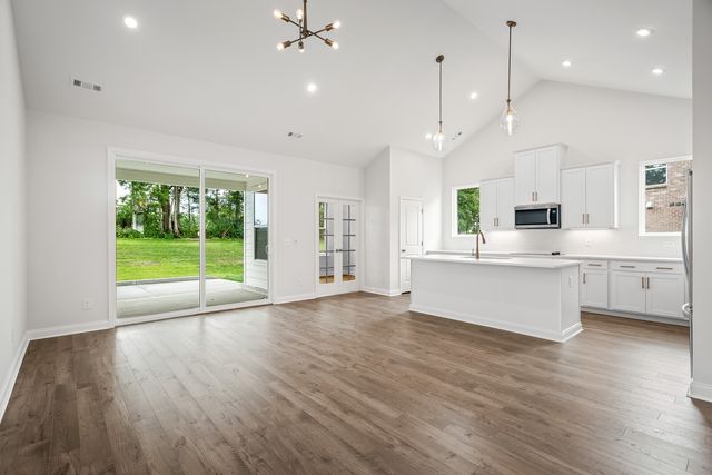 1819 Ableson Way, Columbia, TN 38401