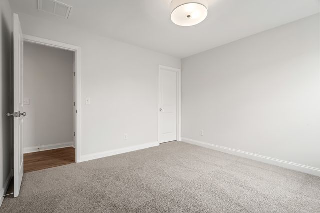 1819 Ableson Way, Columbia, TN 38401