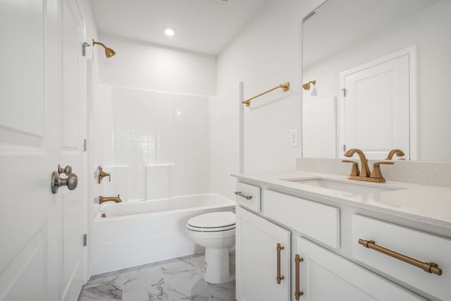 1819 Ableson Way, Columbia, TN 38401