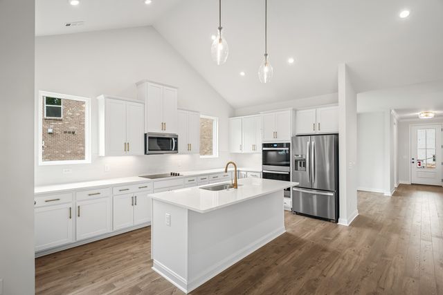 1819 Ableson Way, Columbia, TN 38401