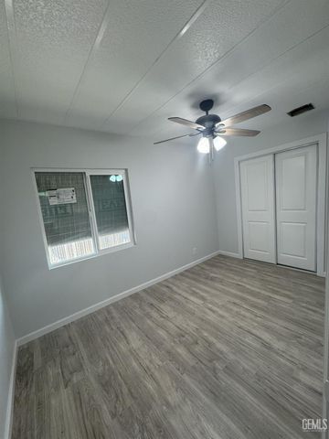 3535 Stine Road 48, Bakersfield, CA 93307