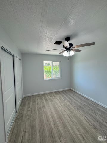 3535 Stine Road 48, Bakersfield, CA 93307