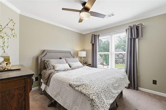 5437 Blue Cedar Drive, Sugar Hill, GA 30518