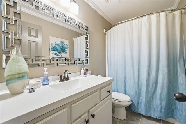 5437 Blue Cedar Drive, Sugar Hill, GA 30518