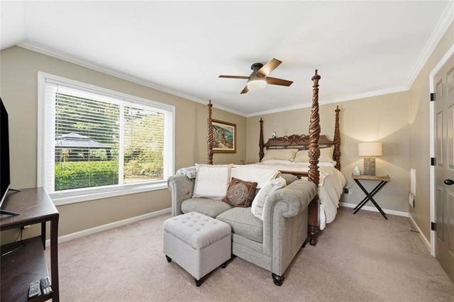 5437 Blue Cedar Drive, Sugar Hill, GA 30518